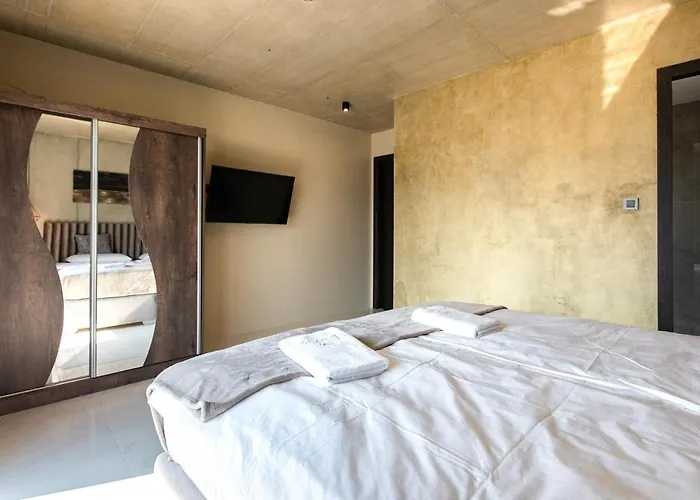 Luxury Lorkia With Sauna And Jacuzzi * Baška