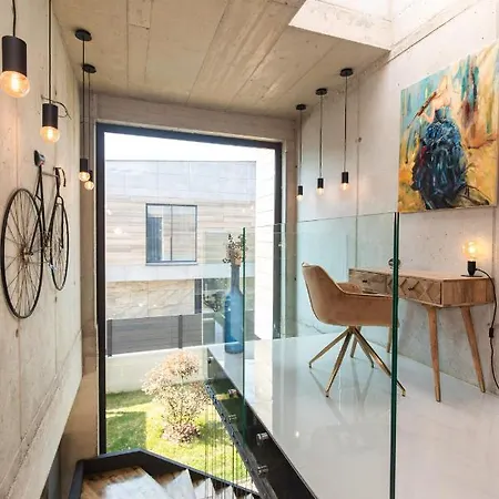 别墅 Luxury Lorkia With Sauna And Jacuzzi 巴斯卡