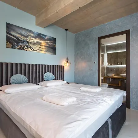 Luxury Lorkia With Sauna And Jacuzzi * 巴斯卡